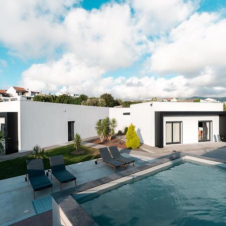 Eco Surflodge Azores ฮิเบย์รา กรันเจ ภายนอก รูปภาพ