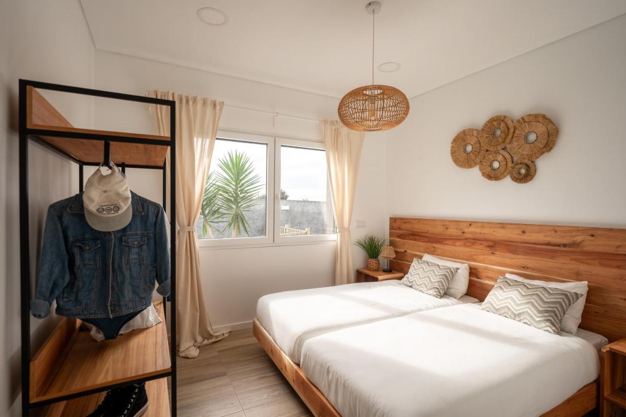 Eco Surflodge Azores ฮิเบย์รา กรันเจ ภายนอก รูปภาพ