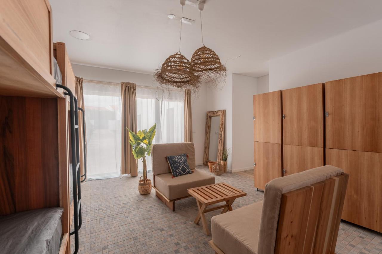 Eco Surflodge Azores ฮิเบย์รา กรันเจ ภายนอก รูปภาพ